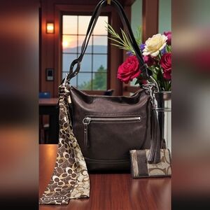 Coach 2006 Vintage Legacy Mahogany Leather Bag W/card Holder & Scarf SET